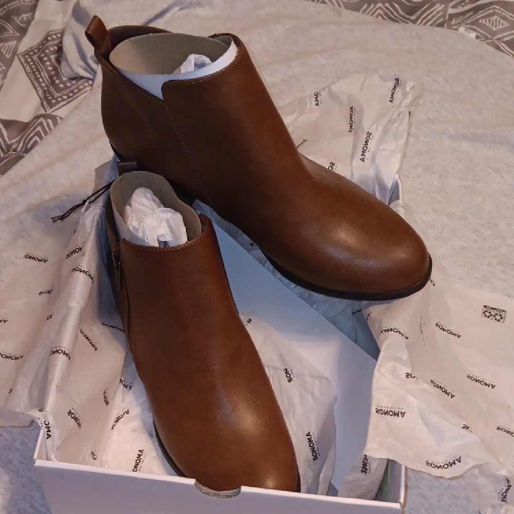 Sonoma Millo Cognac Ankle Boots